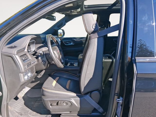Certified 2023 GMC Yukon XL AT4 w/ AT4 Premium Package AWD/4WD image 9