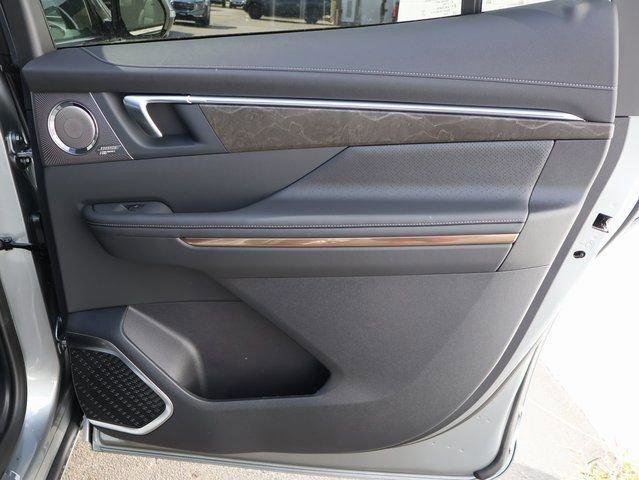 New 2026 Buick Enclave Avenir w/ Super Cruise Package image 11