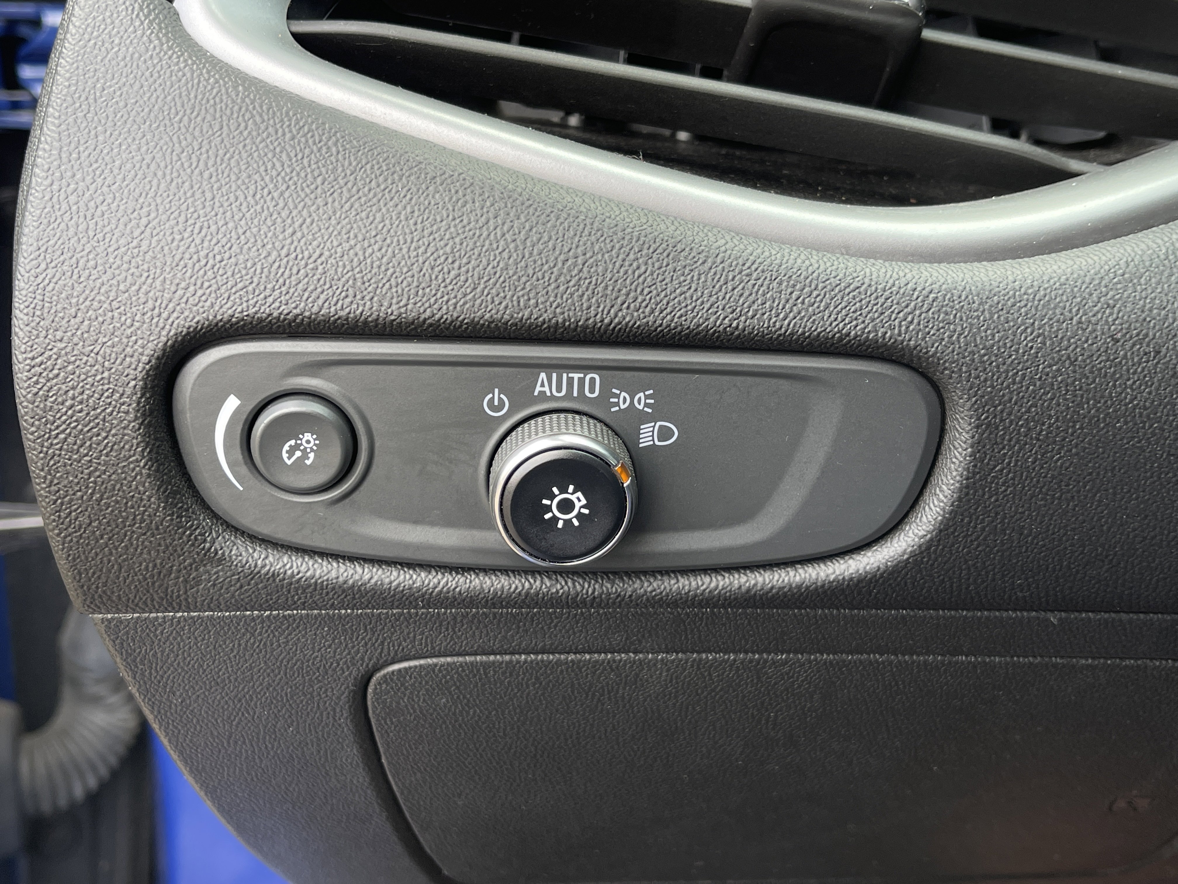 Used 2023 Chevrolet Malibu LT image 18