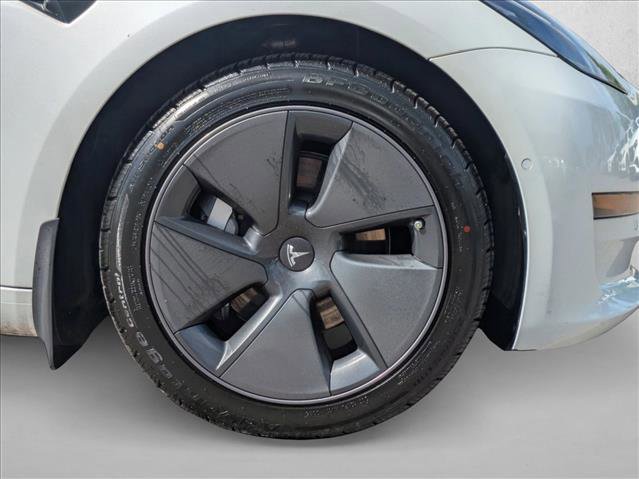 Used 2021 Tesla Model 3 Standard Range Plus RWD image 23