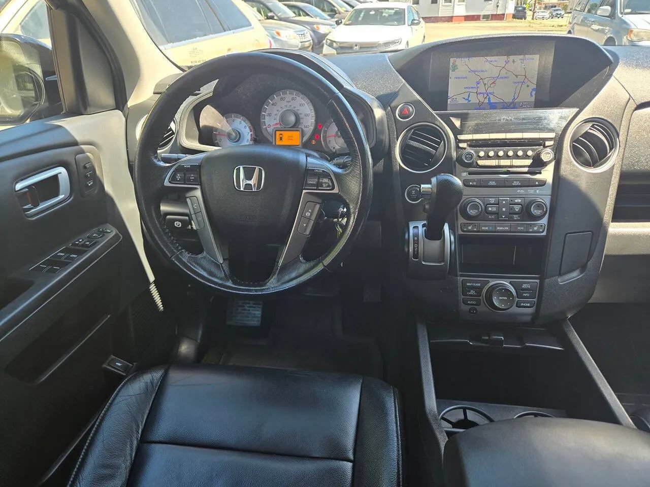 Used 2014 Honda Pilot Touring image 38