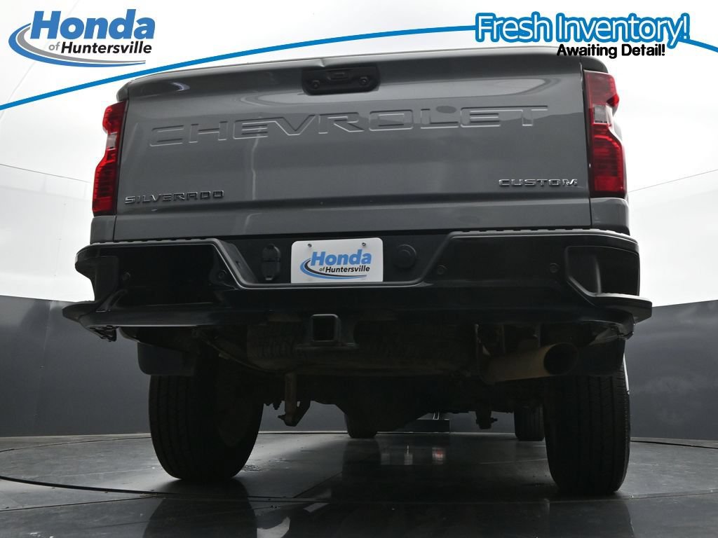 Used 2024 Chevrolet Silverado 2500 Custom w/ Custom Value Package AWD/4WD image 32