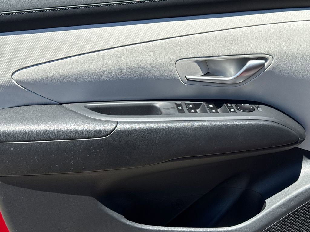 Used 2025 Hyundai Tucson Blue AWD/4WD image 10