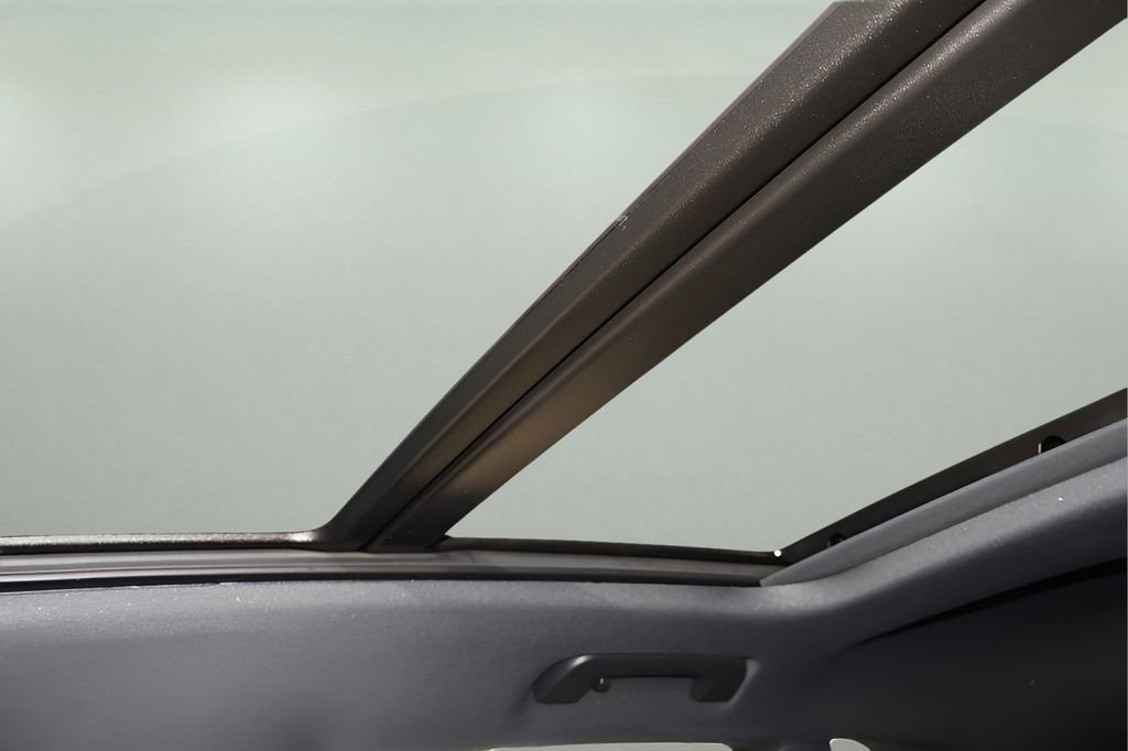 Used 2023 Audi Q3 2.0T Premium w/ Convenience Package image 25