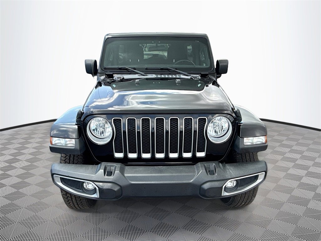 Used 2021 Jeep Wrangler Unlimited Sahara image 2