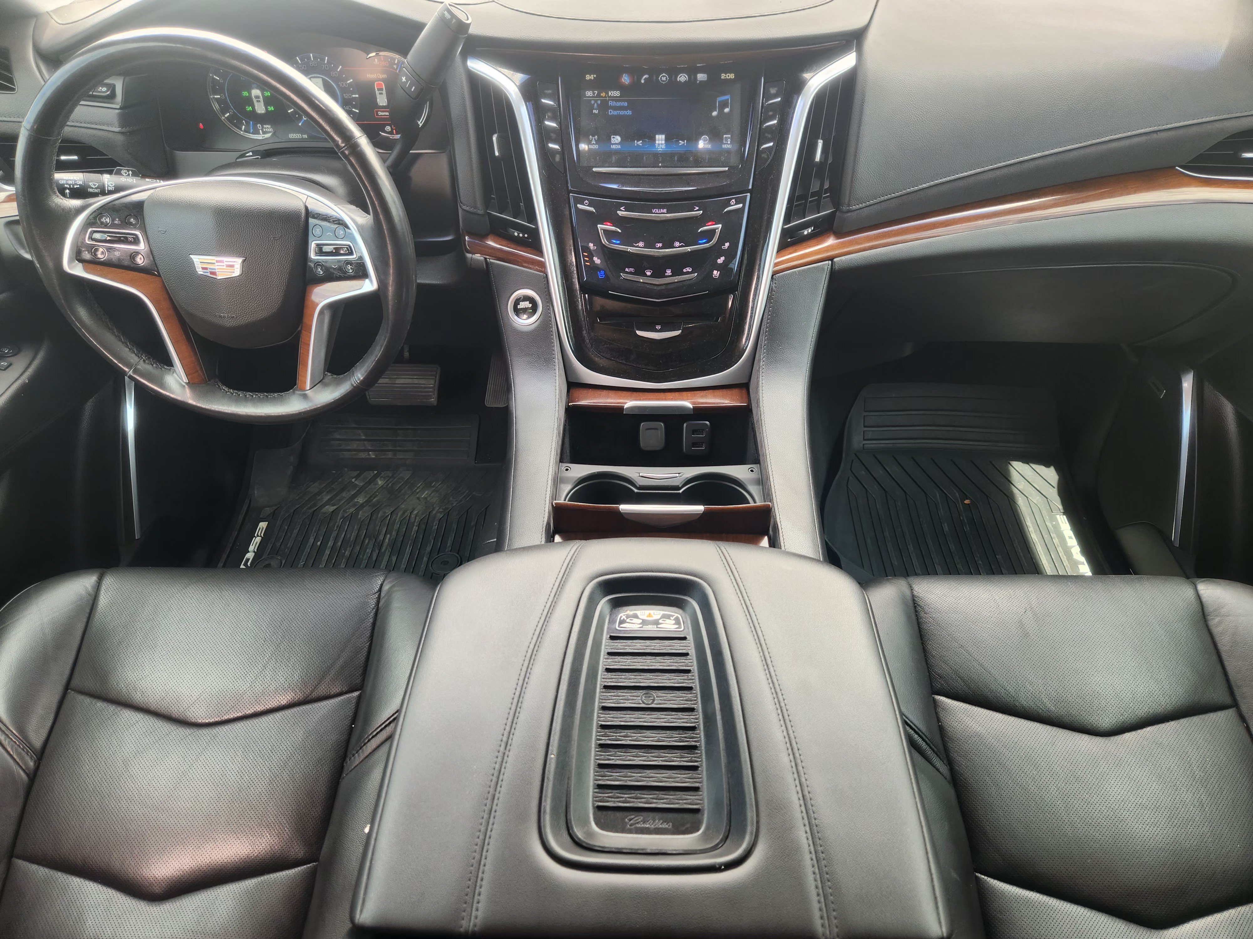Used 2019 Cadillac Escalade Luxury RWD image 26