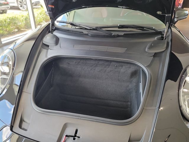 Used 2024 Porsche 911 Carrera S RWD image 9