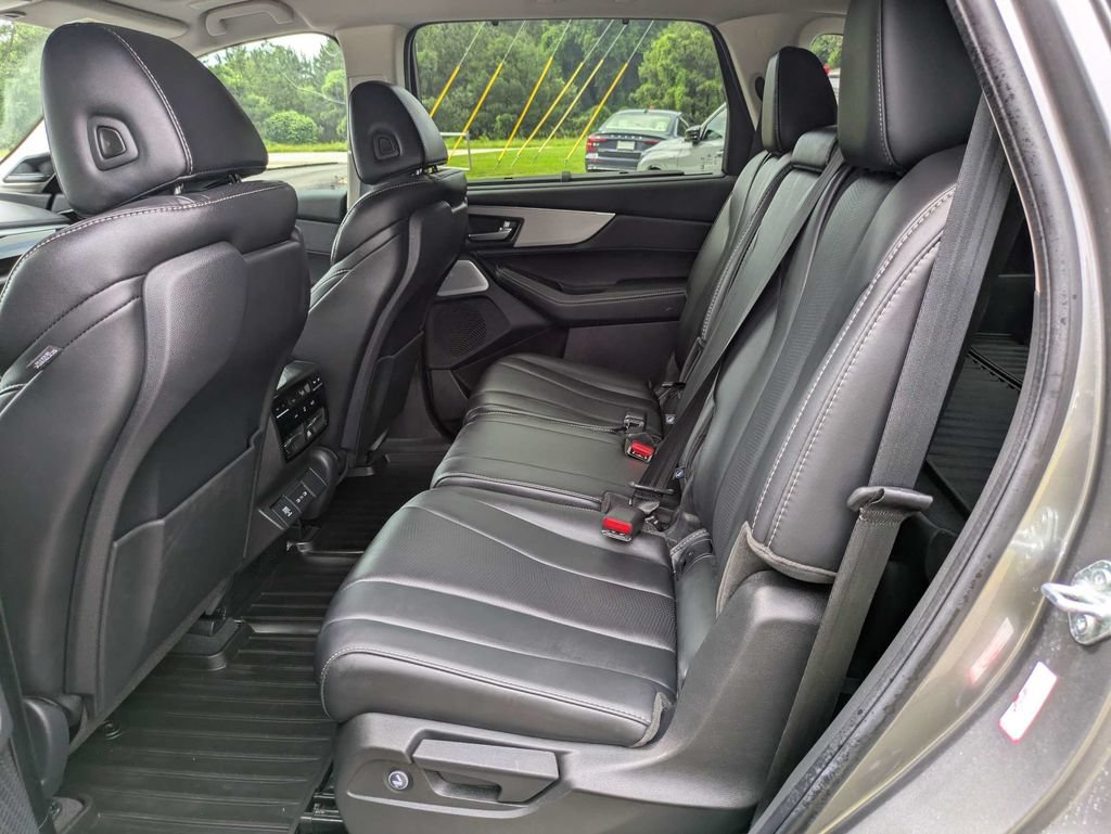 Used 2025 Acura MDX FWD w/ Technology Package image 15
