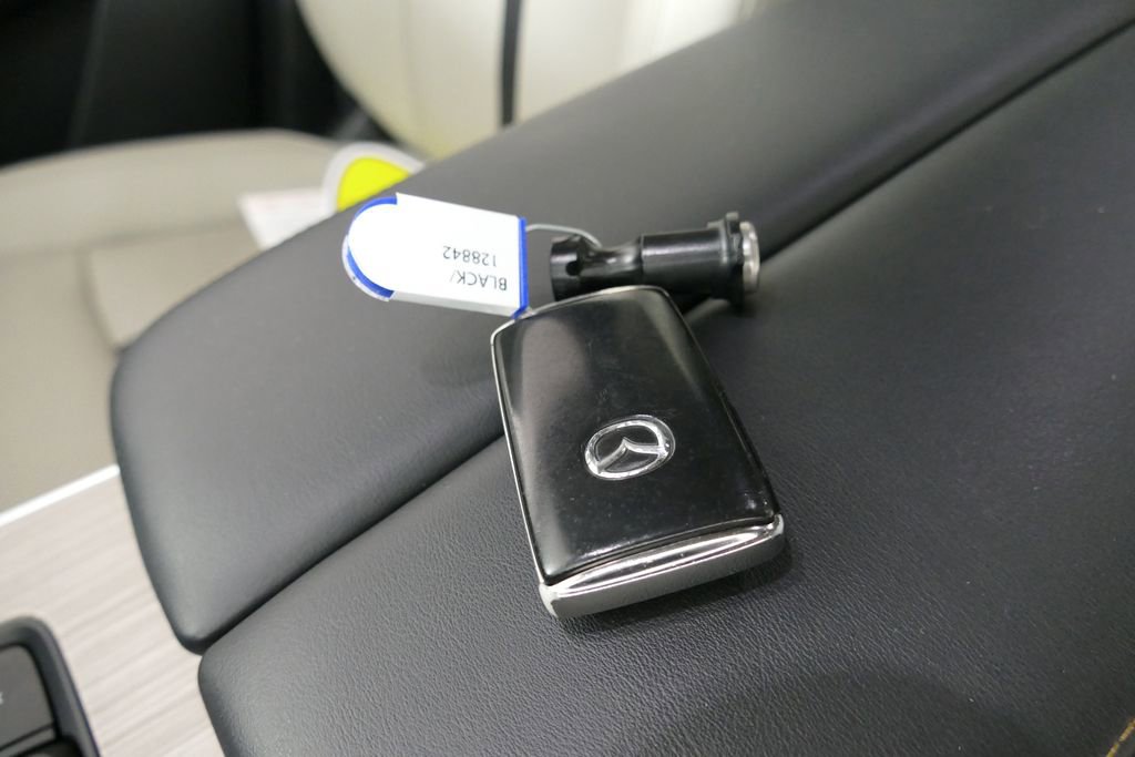 Used 2024 MAZDA CX-90 3.3 Turbo w/ Preferred Plus image 23