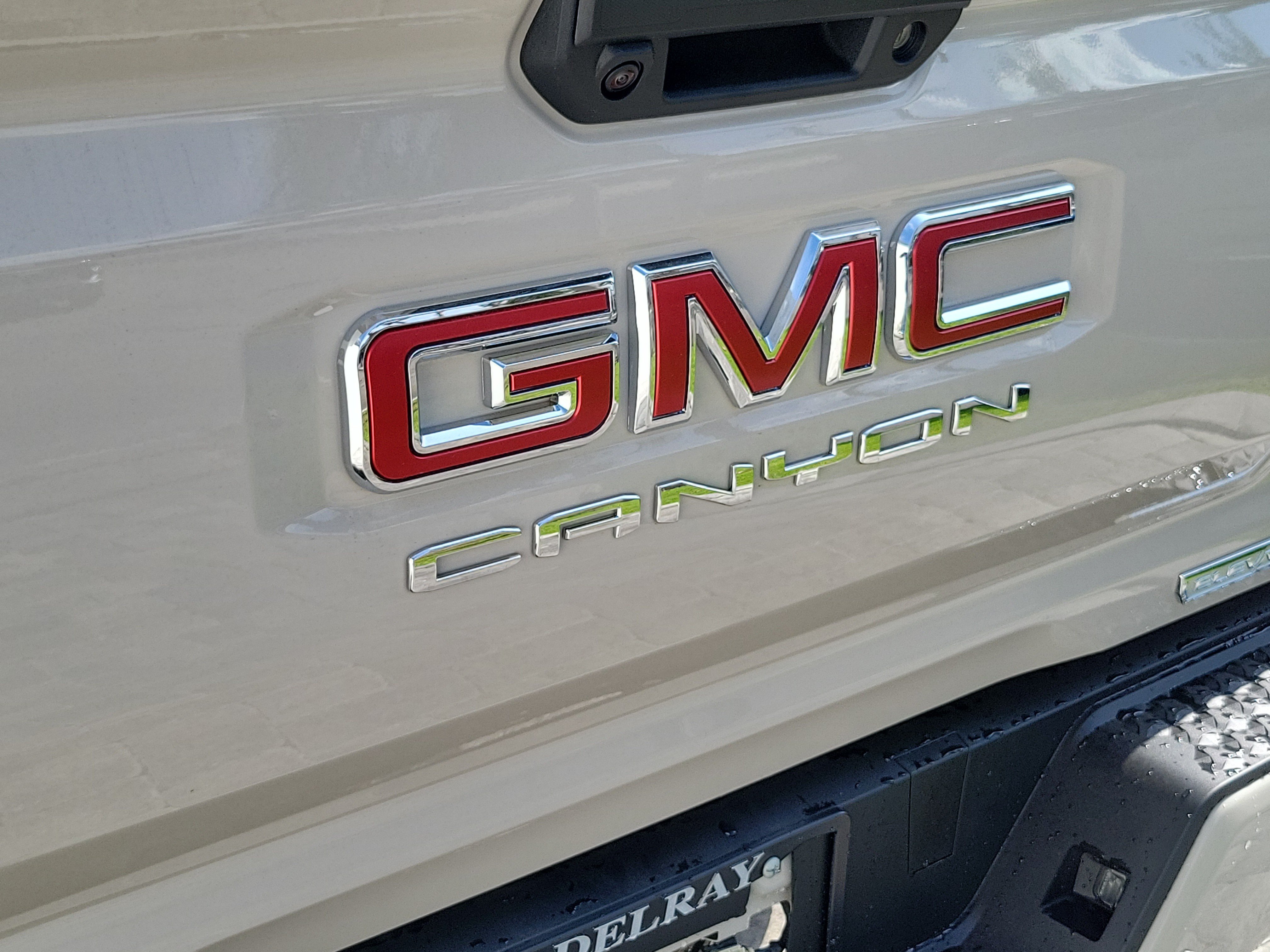 New 2026 GMC Canyon Elevation w/ Convenience Package RWD image 8