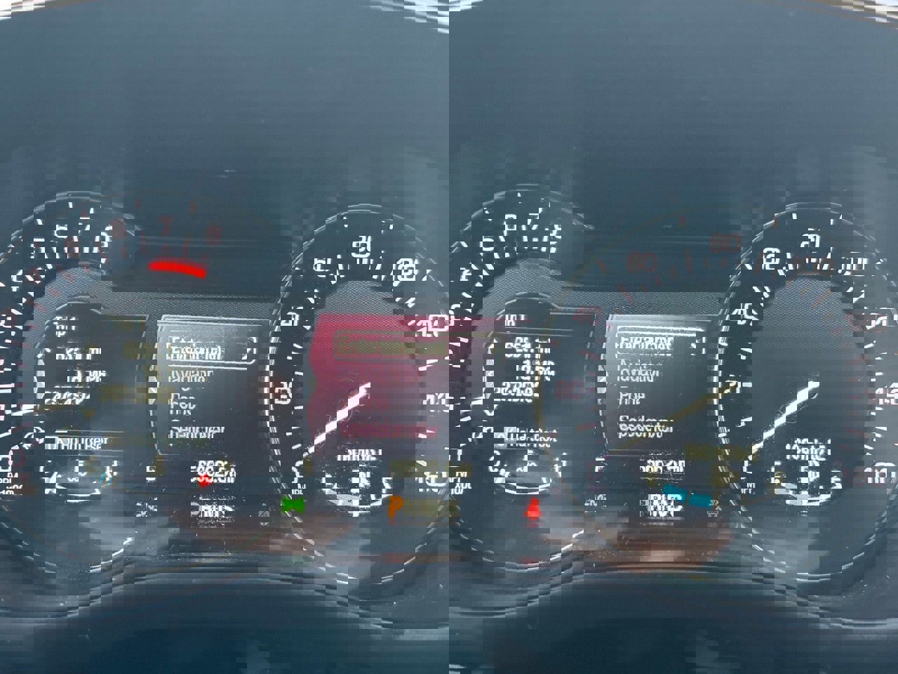 Used 2019 Lincoln MKC Select w/ Select Plus Package image 16