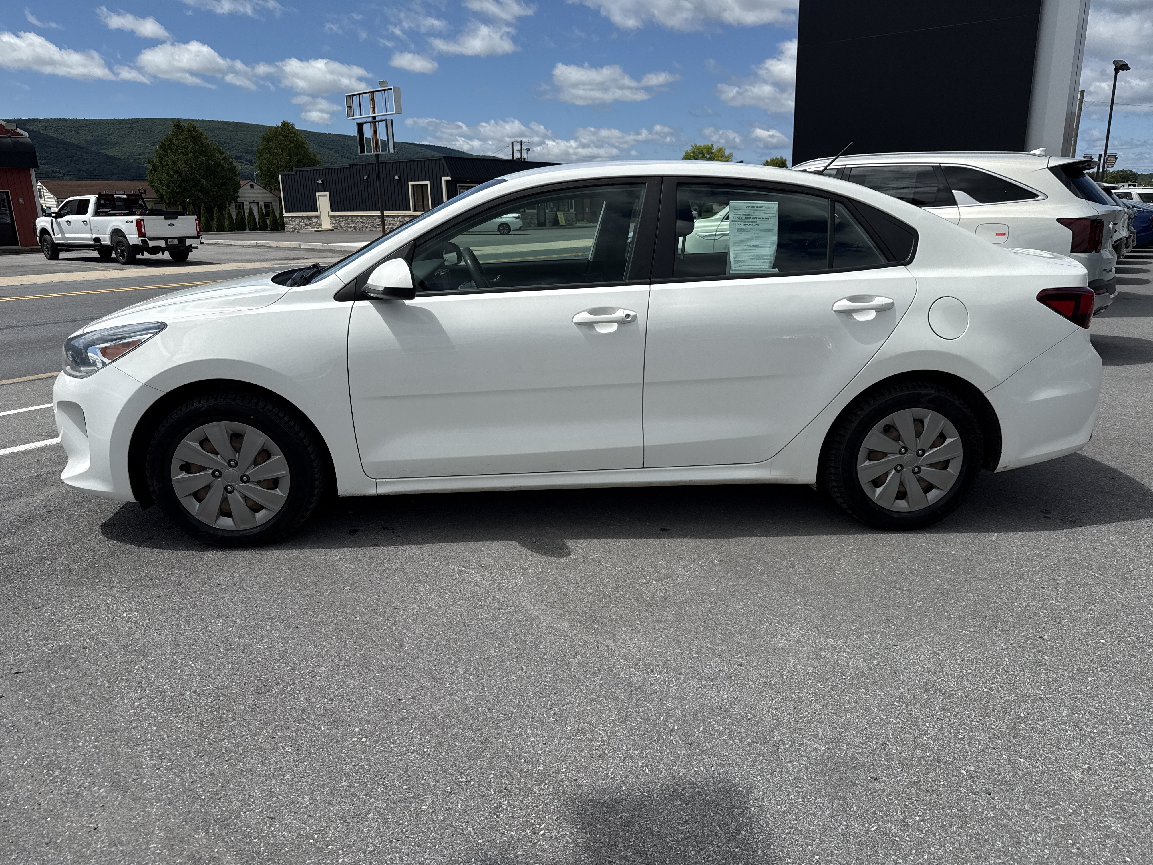 Used 2019 Kia Rio S FWD image 7