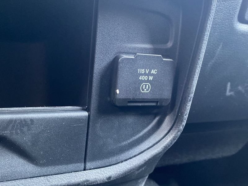 New 2026 RAM 3500 Tradesman AWD/4WD image 32