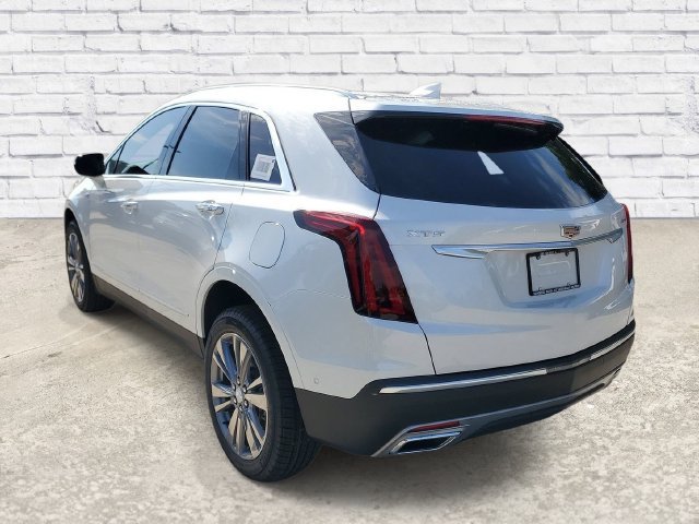 New 2026 Cadillac XT5 Premium Luxury FWD image 2