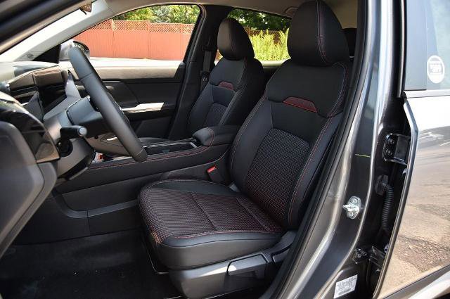 New 2025 Nissan Kicks SR image 22