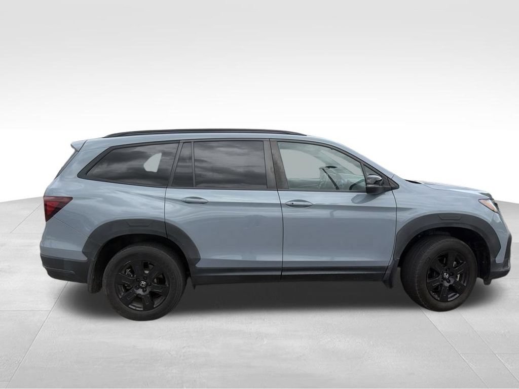 Used 2022 Honda Pilot TrailSport image 13