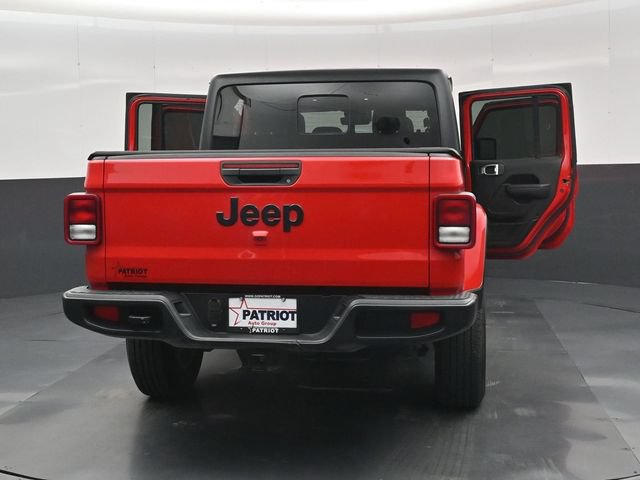 Used 2024 Jeep Gladiator Sport AWD/4WD image 54