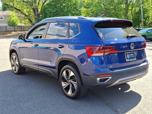 Certified 2023 Volkswagen Taos SE w/ Panoramic Sunroof Package AWD/4WD image 7