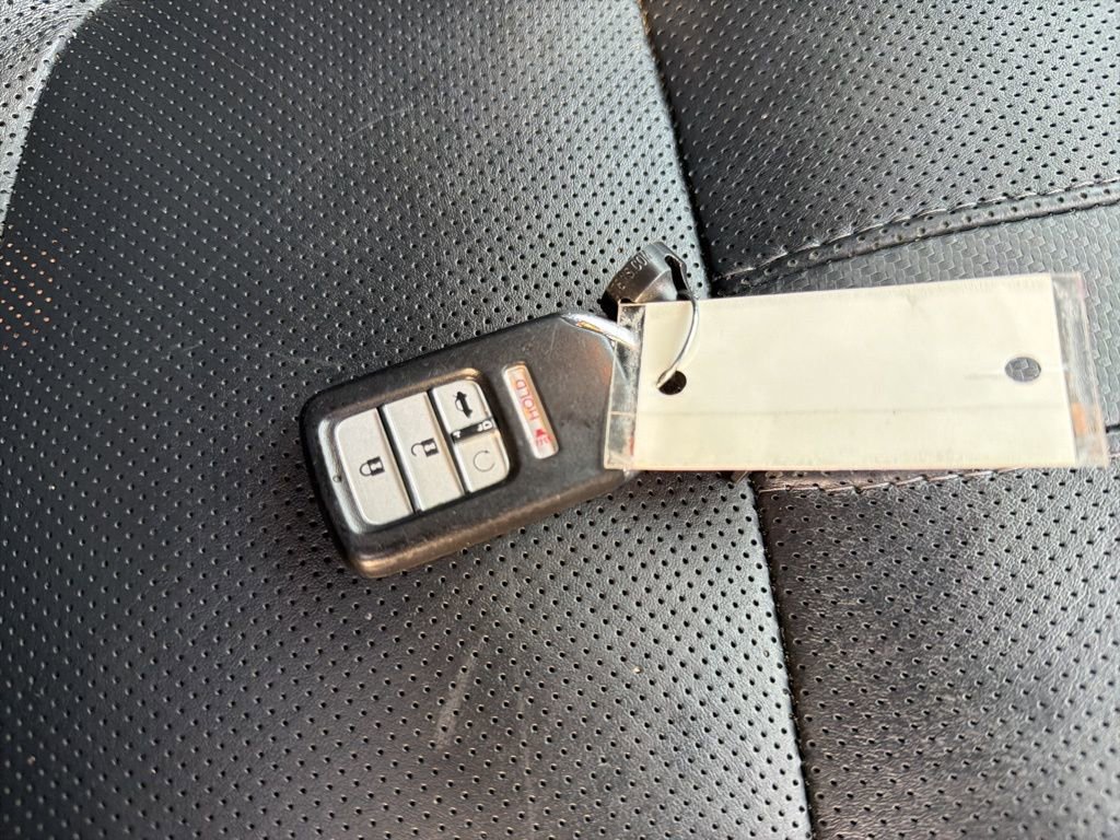 Used 2016 Honda Civic Touring image 33