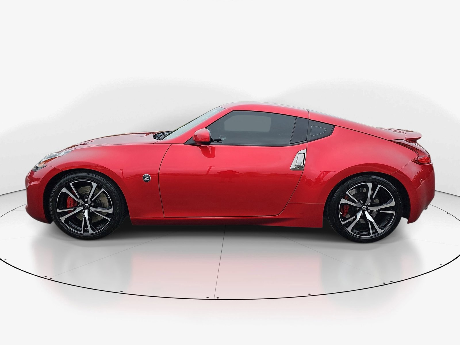 Used 2020 Nissan 370Z w/ Sport Package RWD image 6