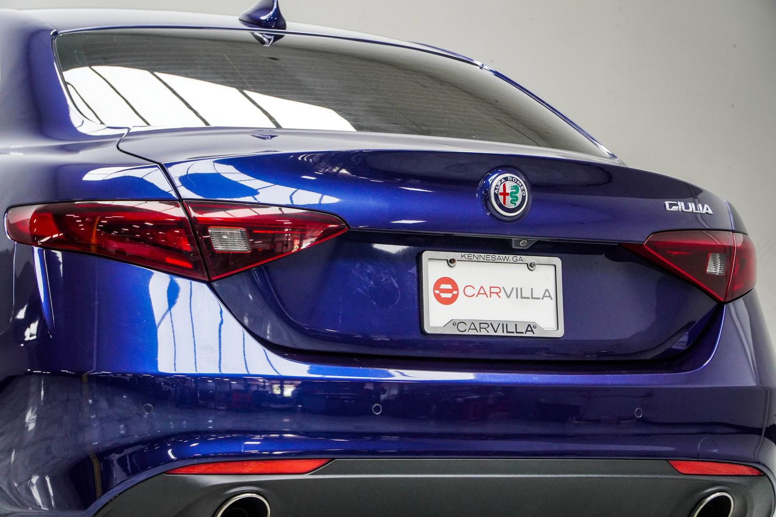 Used 2019 Alfa Romeo Giulia image 13