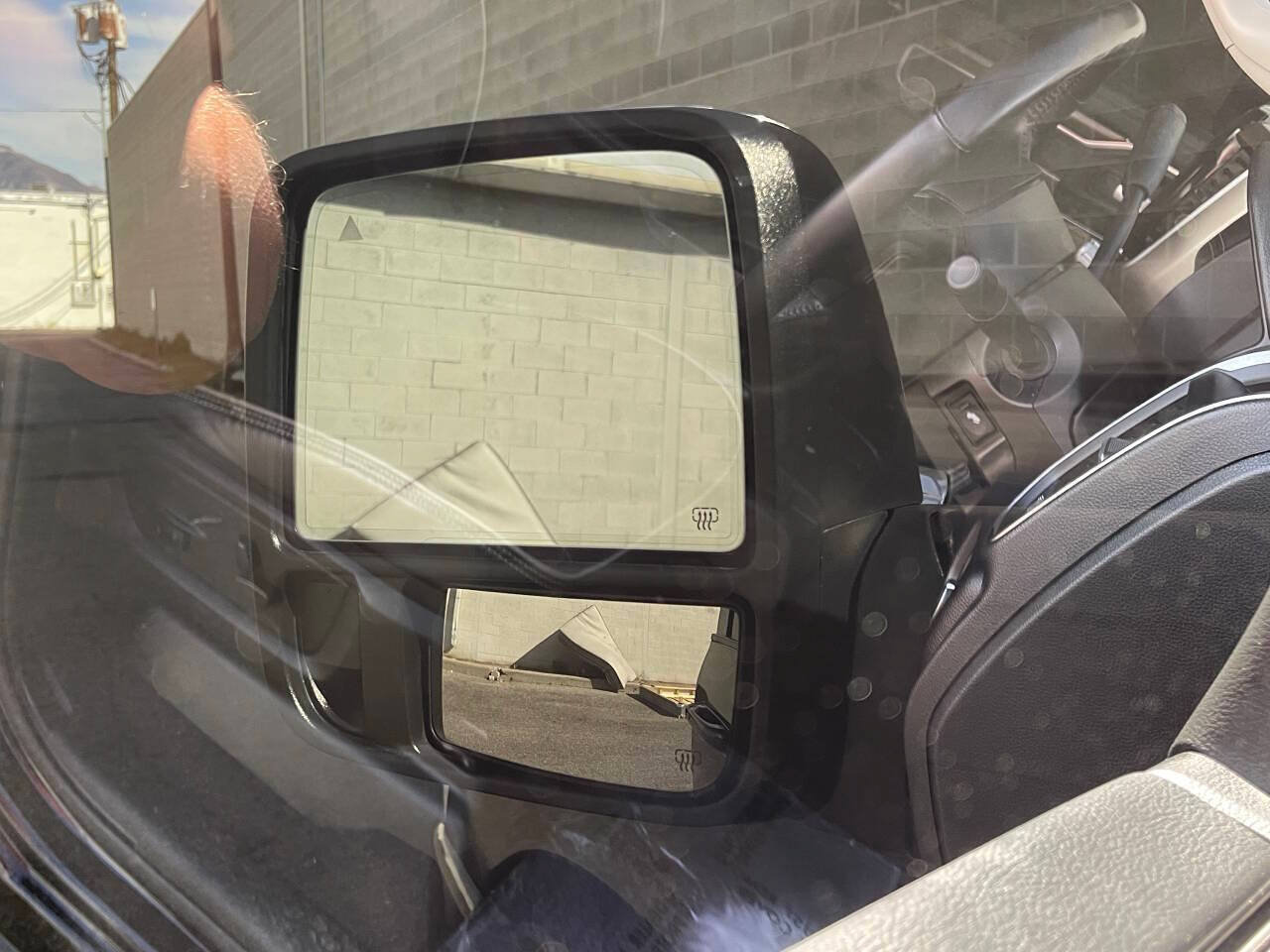 Used 2024 RAM 2500 Laramie w/ Safety Group AWD/4WD image 15