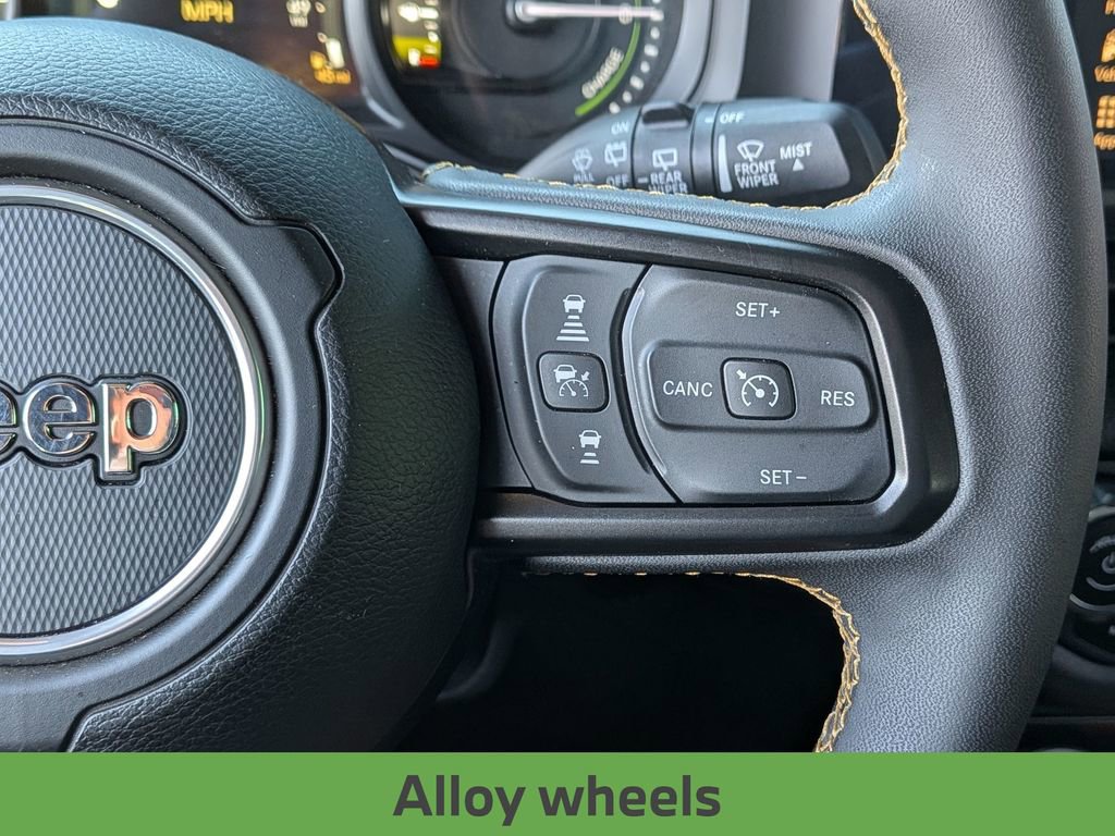 Used 2024 Jeep Wrangler Unlimited image 19