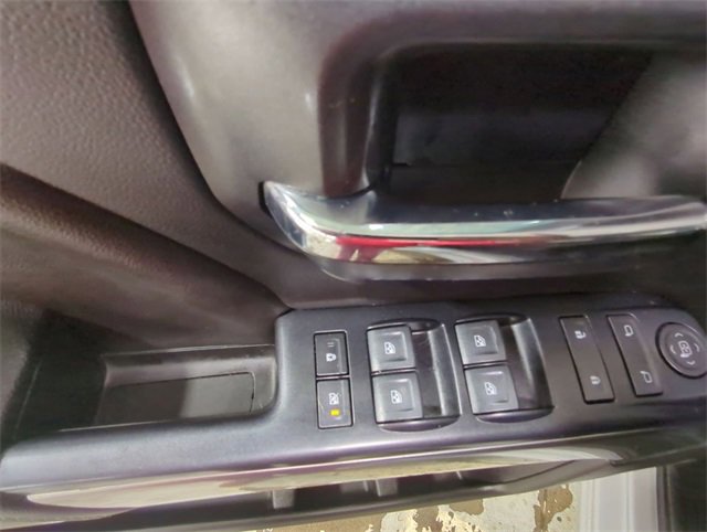 Used 2018 Chevrolet Silverado 1500 LT image 20