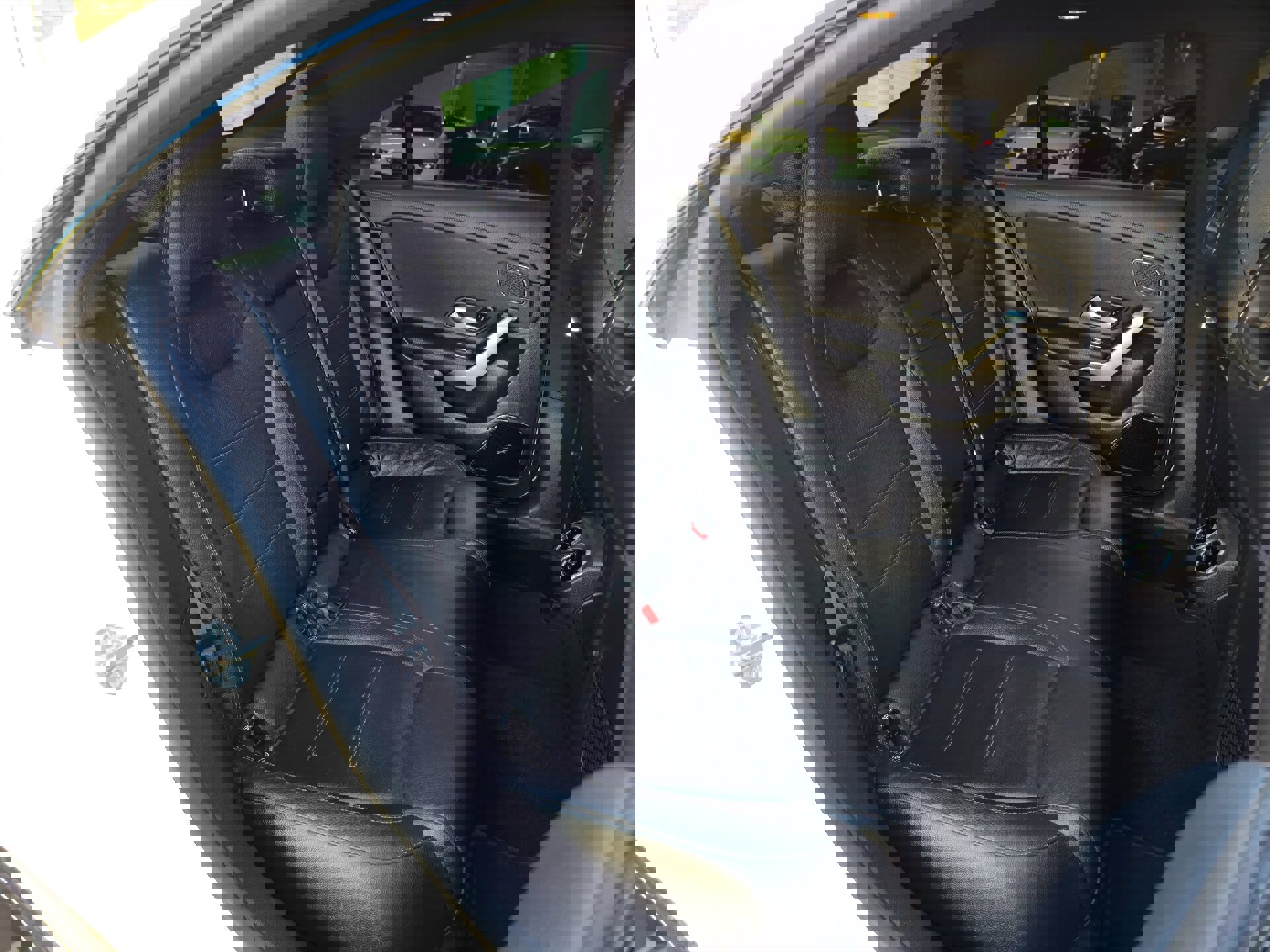 Used 2020 Mercedes-Benz CLA 35 AMG 4MATIC image 35