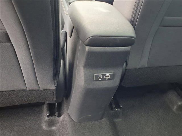 New 2025 Nissan Kicks SV w/ SV Premium Package image 36