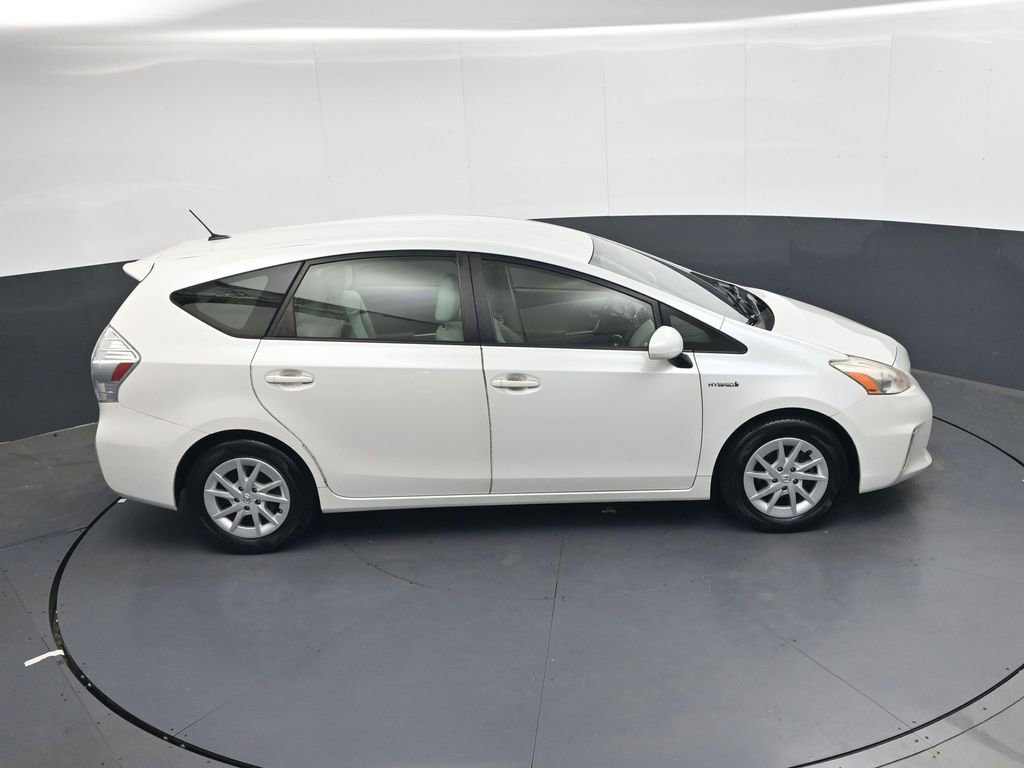 Used 2014 Toyota Prius V Three FWD image 25
