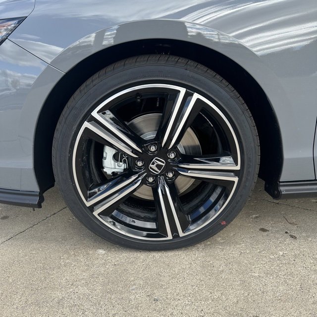 New 2025 Honda Accord Sport image 9