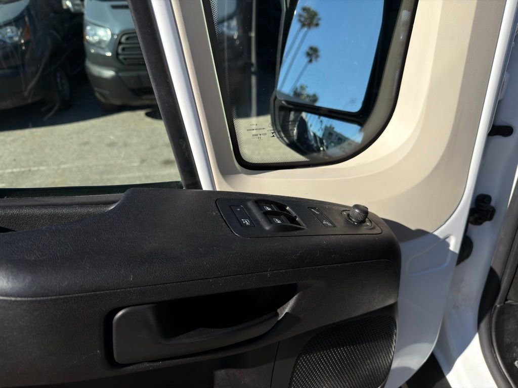 Used 2021 RAM ProMaster 2500 image 22