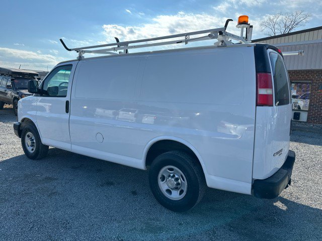 Used 2012 Chevrolet Express 2500 image 11