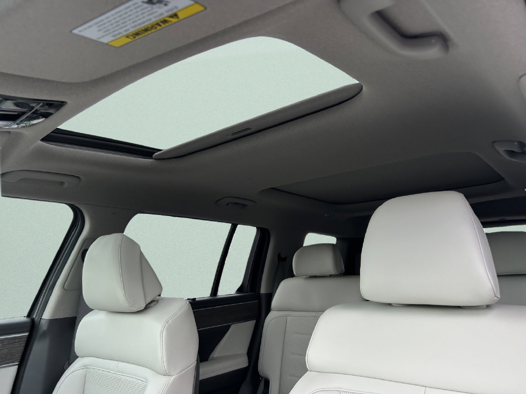 New 2026 Hyundai Santa Fe Limited FWD image 24