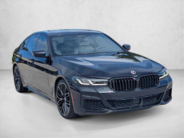 Certified 2023 BMW M550i xDrive AWD/4WD image 3