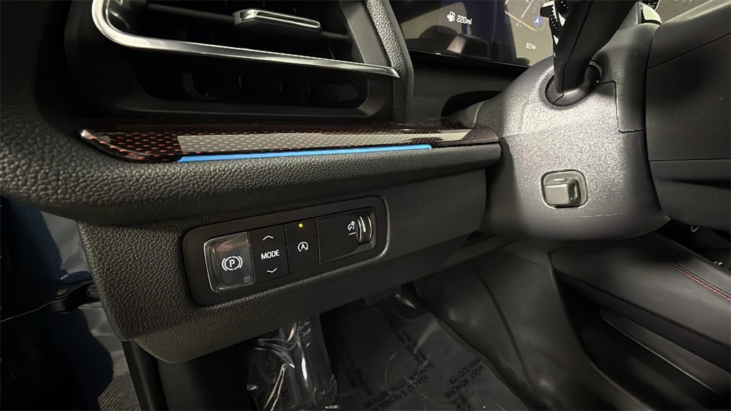 Certified 2026 Chevrolet Traverse RS image 19