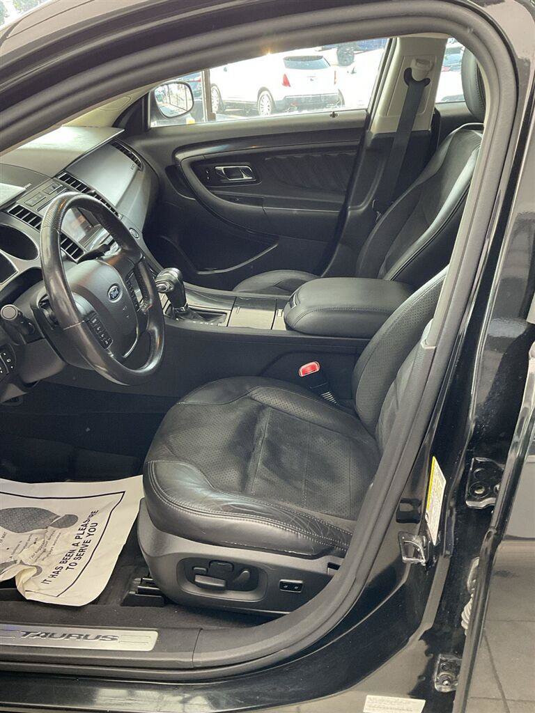 Used 2011 Ford Taurus SHO w/ 402A Rapid Spec Order Code AWD/4WD image 8