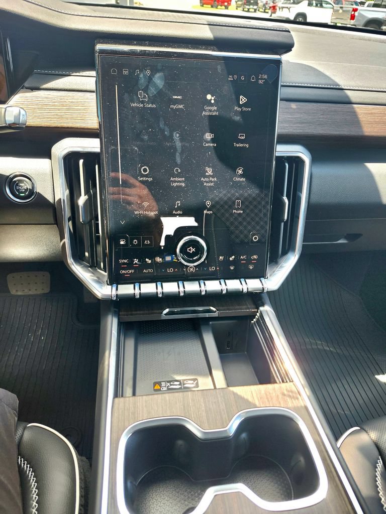 New 2026 GMC Acadia Denali w/ Super Cruise Package FWD image 12