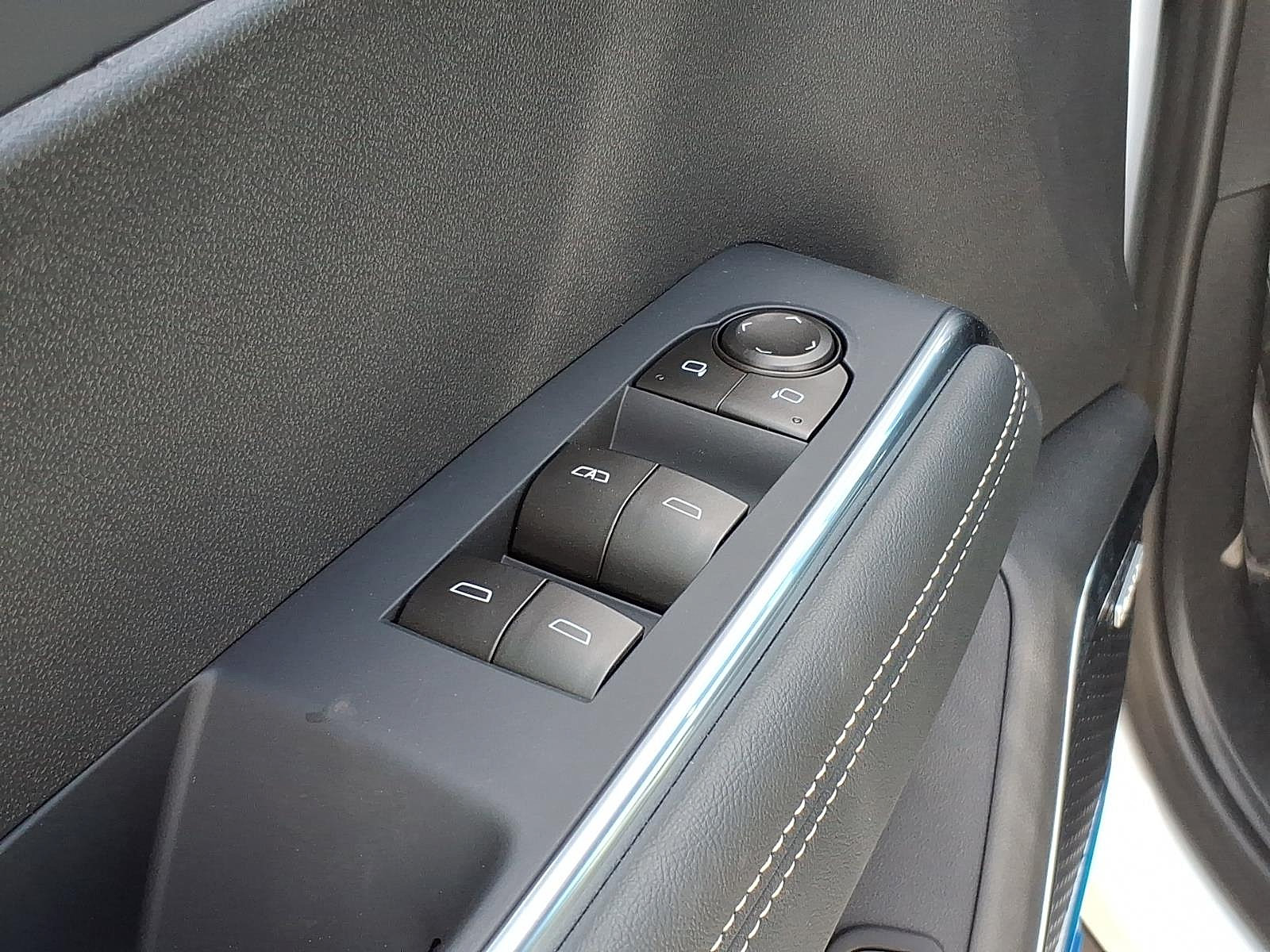 New 2027 GMC Acadia Elevation AWD/4WD image 16