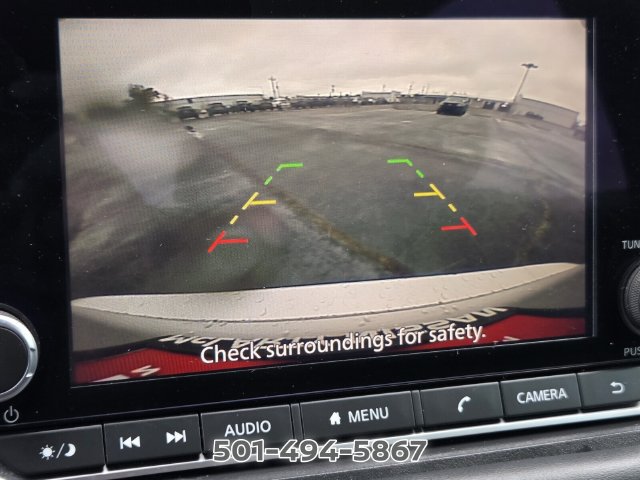 Used 2024 Nissan Rogue S FWD image 18