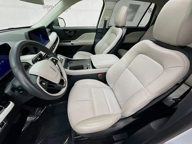 Used 2025 Lincoln Aviator AWD image 21