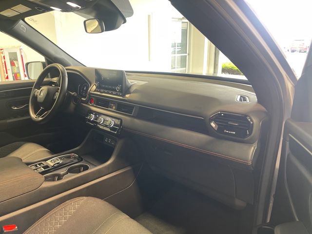 Certified 2025 Honda Pilot Sport image 20