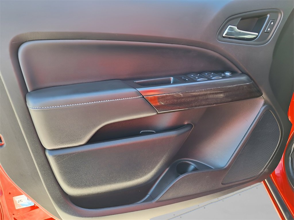 Used 2019 GMC Canyon SLE image 32