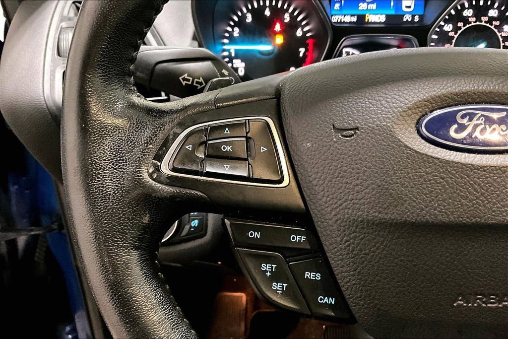 Used 2017 Ford Escape SE w/ Equipment Group 201A image 11