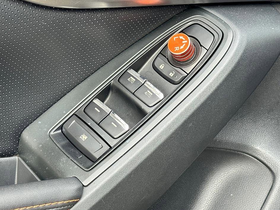 Used 2021 Subaru Crosstrek 2.5i Limited w/ Popular Package #4 image 19