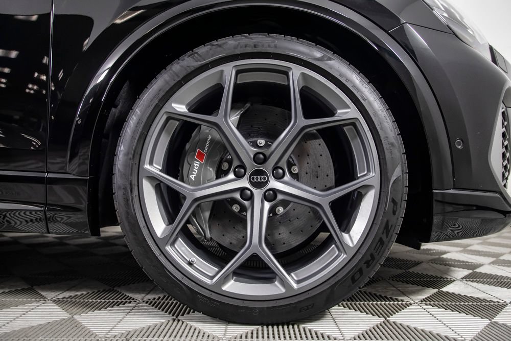 Used 2025 Audi RS Q8 performance AWD/4WD image 16