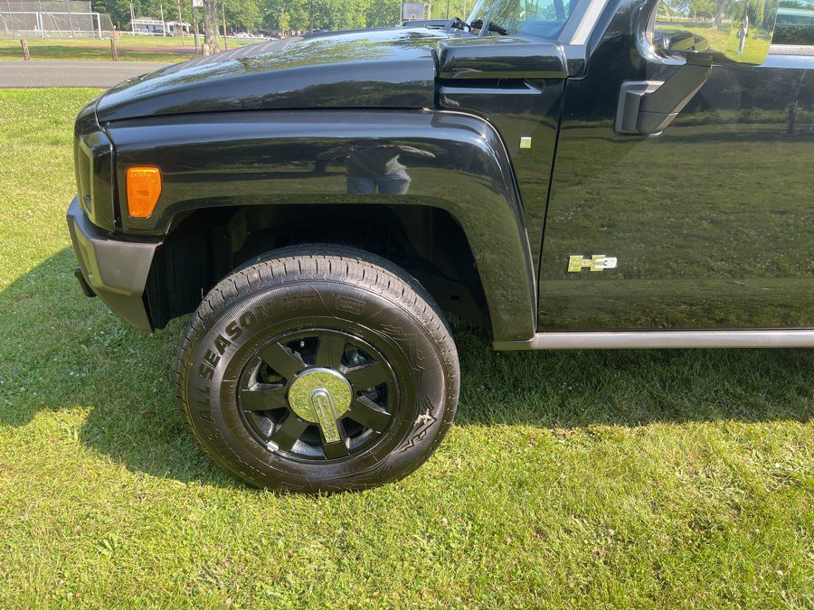 Used 2008 HUMMER H3 w/ Chrome Appearance Package AWD/4WD image 37