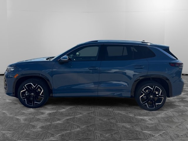 New 2026 Volkswagen Tiguan SEL R-Line AWD/4WD image 2