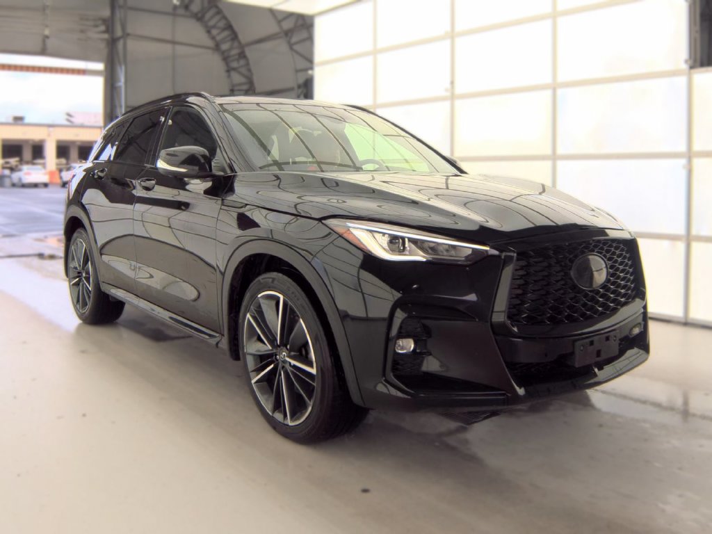 Used 2023 INFINITI QX50 Sport AWD/4WD image 3